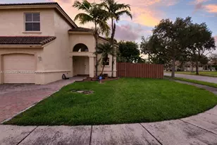 23906 SW 108th Pl, Homestead, FL 33032 - Photo 1