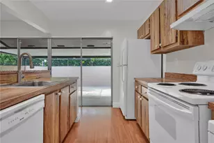 10953 SW 122nd Ct, Miami, FL 33186 - Photo 8