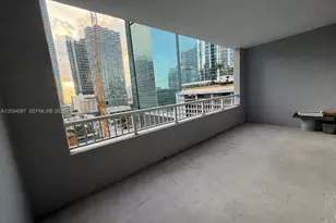 170 SE 14th St, Miami, FL 33131 - Photo 4