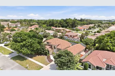 9612 N Carousel Cir N, Boca Raton, FL 33434 - Photo 46
