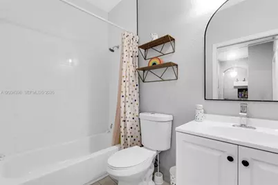 2551 SE 16th Ter #101, Homestead, FL 33035 - Photo 18