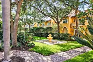 425 NE 69th Cir, Boca Raton, FL 33487 - Photo 1