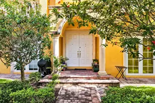 425 NE 69th Cir, Boca Raton, FL 33487 - Photo 2