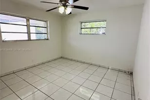 2319 Jackson St, Hollywood, FL 33020 - Photo 6