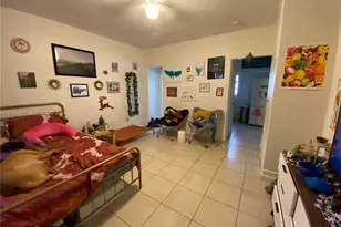 730 SW 10th St, Miami, FL 33130 - Photo 2