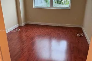 3180 SW 22nd St, Miami, FL 33145 - Photo 18