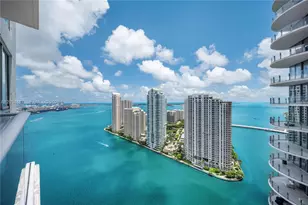 300 S Biscayne Blvd, Miami, FL 33131 - Photo 2