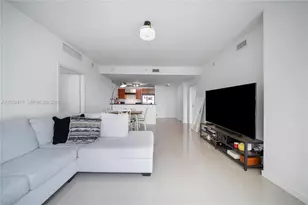 300 S Biscayne Blvd, Miami, FL 33131 - Photo 22