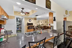 4271 NW 49th Terrace, Lauderdale Lakes, FL 33319 - Photo 16