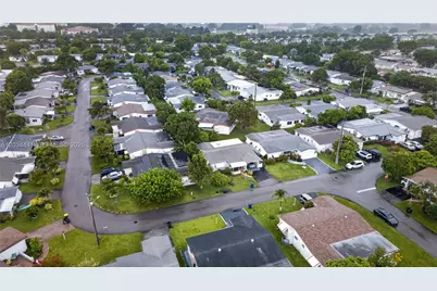 4271 NW 49th Ter, Lauderdale Lakes, FL 33319 - Photo 44