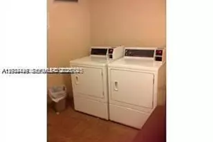 2025 NE 164th St, North Miami Beach, FL 33162 - Photo 34