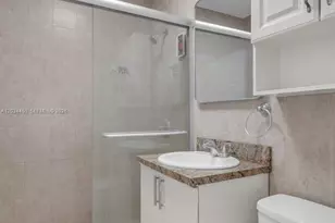 2791 SW 34th Ct, Miami, FL 33133 - Photo 22