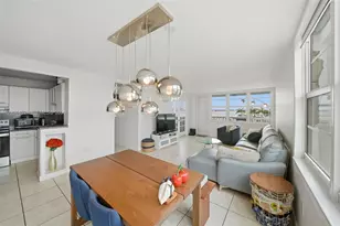 2016 Bay Dr, Miami Beach, FL 33141 - Photo 4