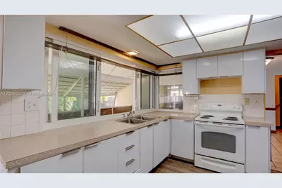 6801 NW 25th Ct, Sunrise, FL 33313 - Photo 24