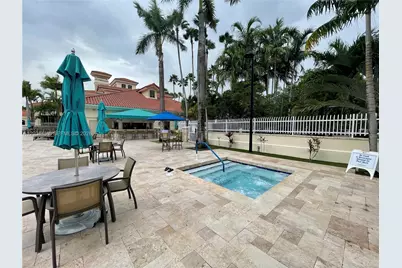 5733 NW 100th Ct, Doral, FL 33178 - Photo 56
