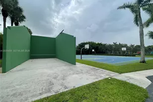 5733 NW 100th Ct, Doral, FL 33178 - Photo 66