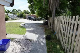 1029 S C St, Lake Worth, FL 33460 - Photo 12