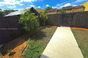 15460 SW 82nd Ln, Miami, FL 33193 - Photo 26
