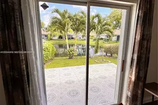 11281 SW 18th Ct, Miramar, FL 33025 - Photo 12