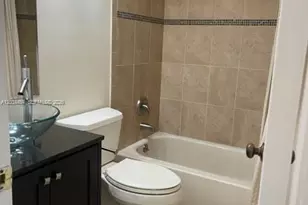 11160 SW 11th Pl, Davie, FL 33324 - Photo 18