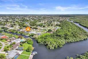 470 NE Cornwall, Port Saint Lucie, FL 34983 - Photo 2