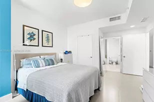 253 NE 2nd St, Miami, FL 33132 - Photo 18