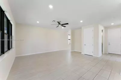 2485 Primrose Pl, Oakland Park, FL 33309 - Photo 18