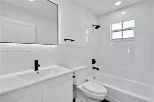 407 NW 45th St, Miami, FL 33127 - Photo 10