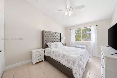 2263 SE 25th Ave #2263, Homestead, FL 33035 - Photo 12