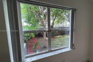 3325 NW 79th Way, Davie, FL 33024 - Photo 38