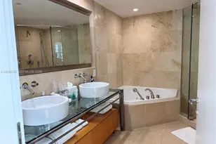 6000 Indian Creek Dr, Miami Beach, FL 33140 - Photo 12