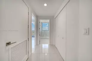 5252 NW 85th Ave, Doral, FL 33178 - Photo 14