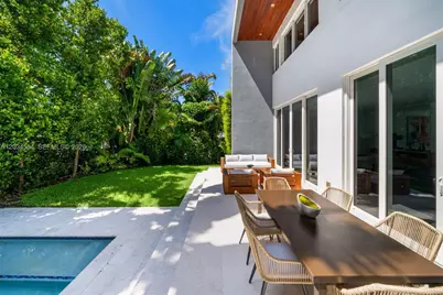 425 Harbor Dr, Key Biscayne, FL 33149 - Photo 16