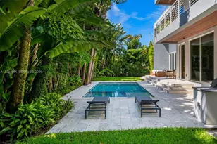 425 Harbor Dr, Key Biscayne, FL 33149 - Photo 38