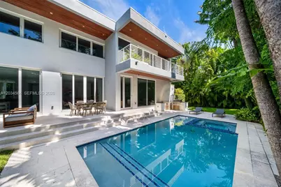425 Harbor Dr, Key Biscayne, FL 33149 - Photo 40