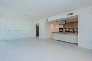 1000 Brickell Plaza, Miami, FL 33131 - Photo 10