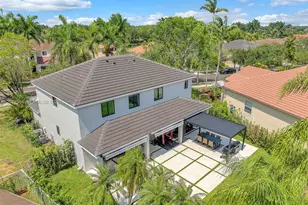 731 Tulip Cir, Weston, FL 33327 - Photo 20