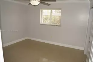 67 NE 13th St, Homestead, FL 33030 - Photo 12