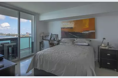 1800 N Bayshore Dr #2209, Miami, FL 33132 - Photo 6