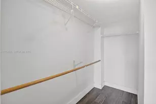 250 Jacaranda Dr, Plantation, FL 33324 - Photo 22