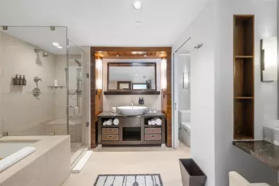 6801 Collins Ave #1010, Miami Beach, FL 33141 - Photo 6