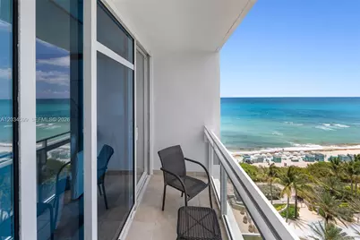 6801 Collins Ave #1010, Miami Beach, FL 33141 - Photo 2