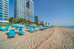 6801 Collins Ave, Miami Beach, FL 33141 - Photo 30