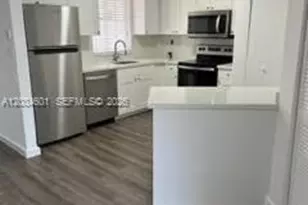 6175 NW 186th St, Hialeah, FL 33015 - Photo 8
