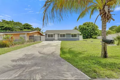 3413 SW 12th Ct, Fort Lauderdale, FL 33312 - Photo 2