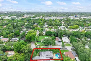 895 NE 129th St, North Miami, FL 33161 - Photo 40