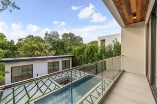43 NW 42nd St, Miami, FL 33127 - Photo 34