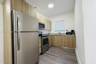 1684 SW 10th St, Miami, FL 33135 - Photo 18