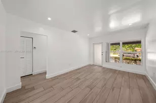 520 NW 104th St, Miami, FL 33150 - Photo 2