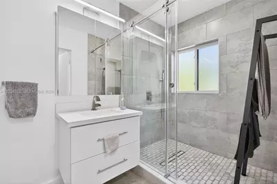 2431 SW 4th St, Miami, FL 33135 - Photo 24